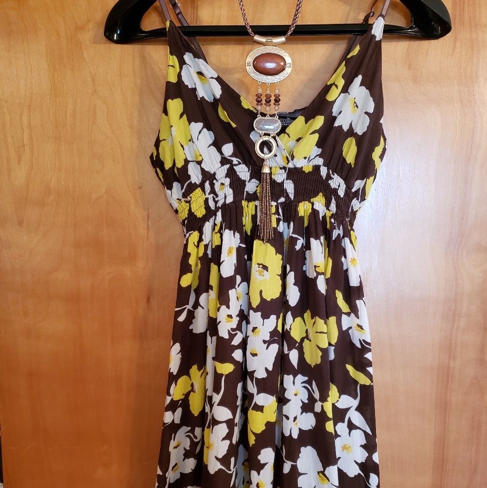 🌞Chesley sundress brown/yellow floral size M